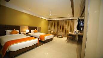 Dhamma Grand Hotel Resort
