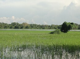 Kulama THE Lake Villa