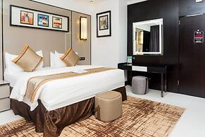 Green Point Hotel