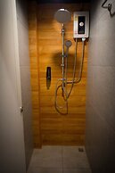 Comfy Bed Hostel - Adults Only