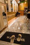 Comfy Bed Hostel - Adults Only