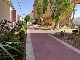 Hadass Desert Inn