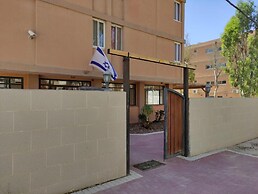 Hadass Desert Inn