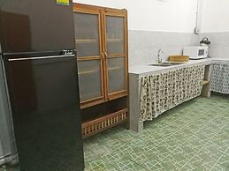 Lao Huk Bed and Cafe - Hostel