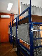Lao Huk Bed and Cafe - Hostel