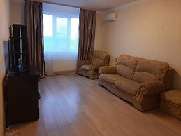 Apartment on Pervomayskiy Prospekt 76-3