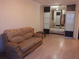 Apartment on Pervomayskiy Prospekt 76-3