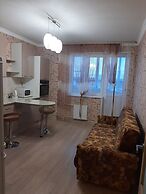 Apartment on Pervomayskiy Prospekt 76-3