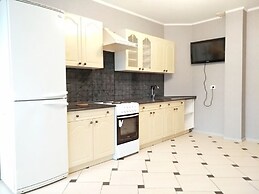 Pretty Apartment on Vokzalnaya 77