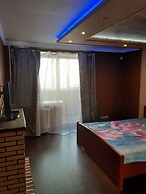 Pretty Apartment on Vokzalnaya 61k1