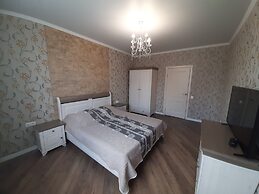 Apartment on Vokzalnaya 55B