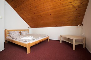 Hotel Rohanov