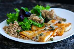 El Carmelo Mountain Lodge