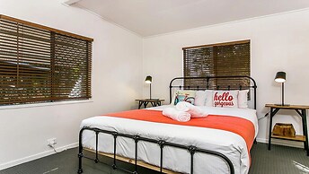 Your Luxury Escape - Bungalow 8