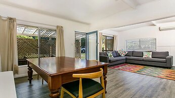 Your Luxury Escape - Bungalow 8