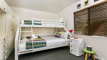 Your Luxury Escape - Bungalow 8