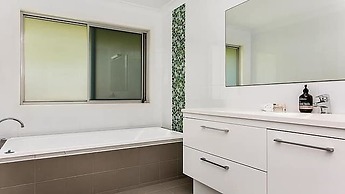 Your Luxury Escape - Red Bohemian