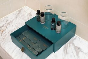 Rejoice by Argyle Guangzhou Baiyun Airport Renhe Metro B