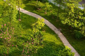 Rejoice by Argyle Guangzhou Baiyun Airport Renhe Metro B