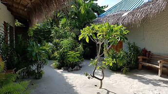 Blue World Dharavandhoo