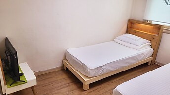 Gangneung ING Guesthouse - Hostel
