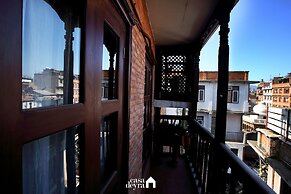 Zyu by Casa Deyra