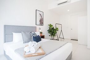 The Robertson Residence Bukit Bintang by Stayshare Homes