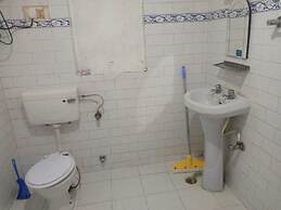 Pops Hotel & Restaurant