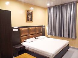 Pops Hotel & Restaurant