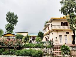 Pops Hotel & Restaurant