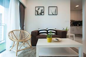 S3 Beautiful 2 Beds Suite - KLCC - KL Tower - WIFI