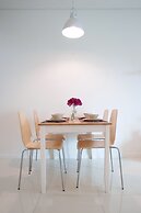 S3 Beautiful 2 Beds Suite - KLCC - KL Tower - WIFI