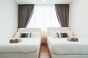 S3 Beautiful 2 Beds Suite - KLCC - KL Tower - WIFI