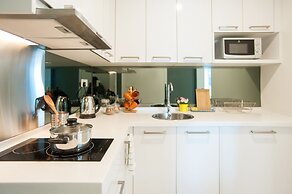 S3 Beautiful 2 Beds Suite - KLCC - KL Tower - WIFI