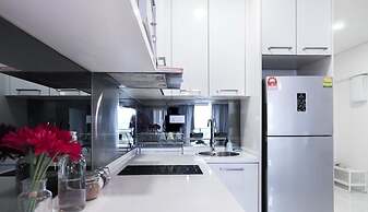 S4 Designer Suites - KLCC - KL Tower - Netflix - WIFI