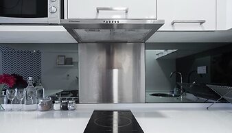 S4 Designer Suites - KLCC - KL Tower - Netflix - WIFI