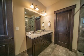 Alders 24 Outpost Dr