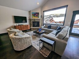 Alders 24 Outpost Dr