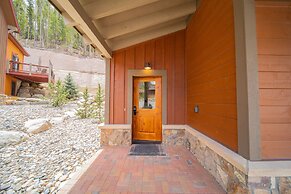 Alders 24 Outpost Dr