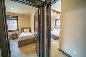 Alders 24 Outpost Dr