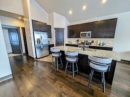 Alders 24 Outpost Dr