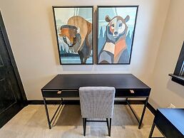 Alders 24 Outpost Dr