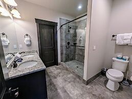 Alders 24 Outpost Dr