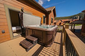 Alders 24 Outpost Dr