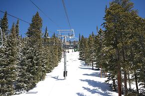 Alders 24 Outpost Dr