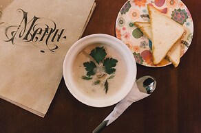 Ivan Chai - hotel and coffee