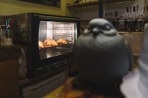 Ivan Chai - hotel and coffee