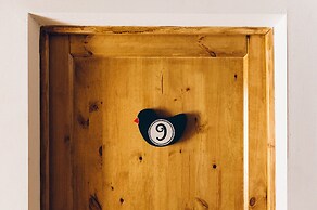 Ivan Chai - hotel and coffee