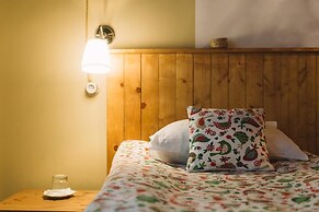 Ivan Chai - hotel and coffee