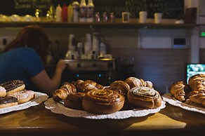 Ivan Chai - hotel and coffee